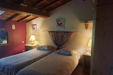 ベッドアンドブレックファースト Domaine La Sauzette