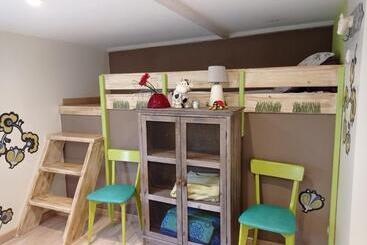 ベッドアンドブレックファースト La Closerie De La Hérissière