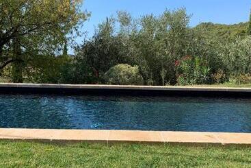 ベッドアンドブレックファースト Le Clos De La Chèvre Sud