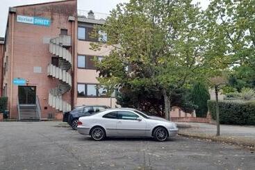 هتل Kyriad Direct Montauban Centre