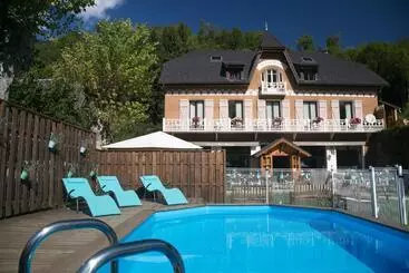 Hotel Auberge La Douce Montagne
