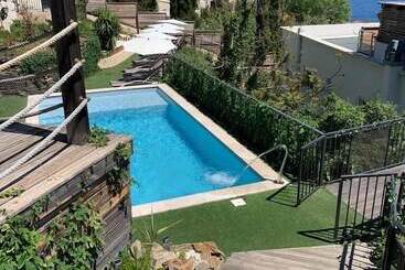 호텔 Calavita Rooftop & Spa