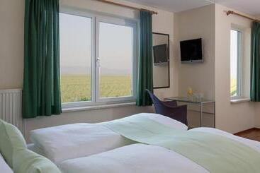 Hotelli Eurostrand Resort Moseltal