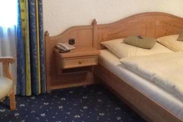 Отель Gästehaus Forellenhof