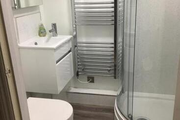 Bed and Breakfast Avon Guesthouse