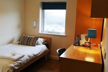 Bed and Breakfast Brinsbury Campus Chichester College