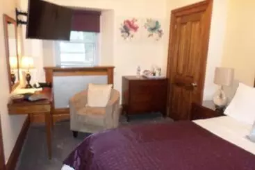Bed and Breakfast Camfield House