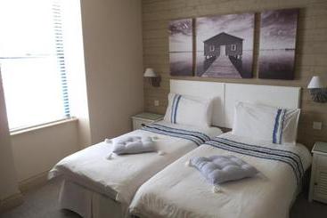 Seascale Hotel & Restaurant