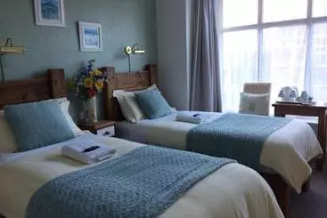 ベッドアンドブレックファースト Cornerbrook Guest House