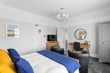 Bed and Breakfast Stover Lodge