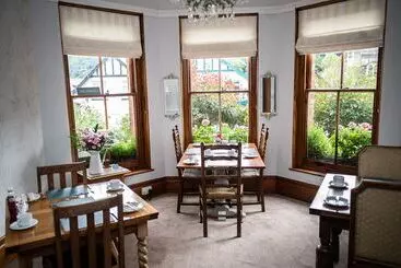 Southcliffe B&b