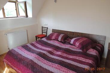 ホテル Galavnis Kari