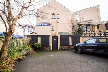 酒店 Station Road Inn