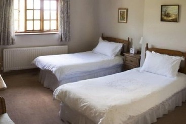 Larkrise Cottage Bed And Breakfast