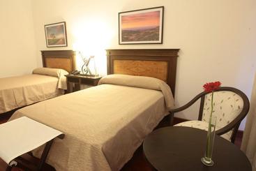 Hotel Nawan Resort Serrano