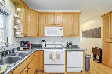 コテージ Near Hiking: Blue Ridge Mtn Home On Private Acre