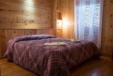 Hotel Le Vieux Noyer Appartamenti Al Verde Villaggio Di Rumiod