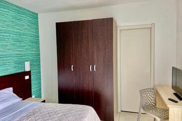 هتل Residence Acqua Suite Marina