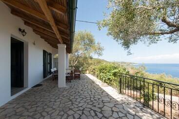 דירות לתיירים Kipos Villas