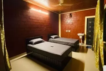 Hotel Silver Sand Beach Resort