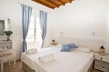 Appartements touristiques Gryparis' Club Apartments