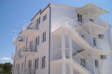 Отель Apartmani Niko