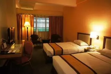 Hotel Tyng Garden