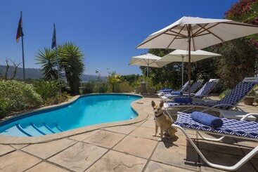 Pension Shining Waters