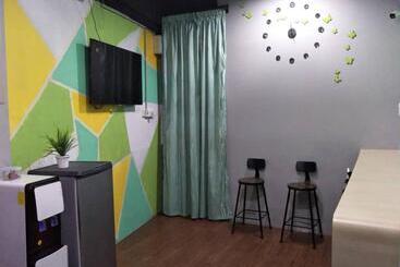 پانسیون Joka Joka Guesthouse