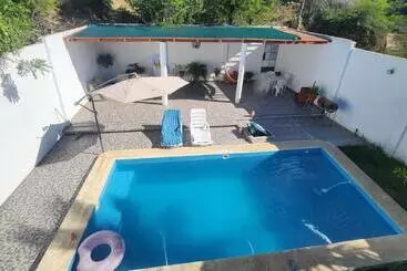 Pensiune Taj Mahal The Iberico Beach House