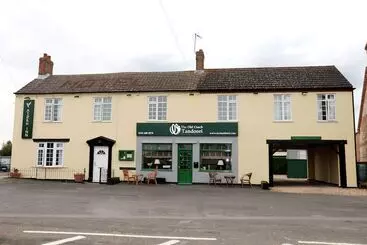 Hotelli 4 Sisters Inn