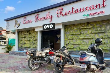 فندق Collection O Casa Inn