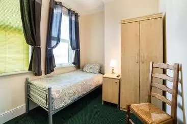 Hotel 119