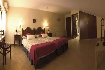 Hotel Mayno