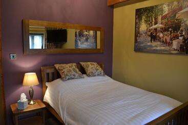 Old Field Barn Luxury B & B