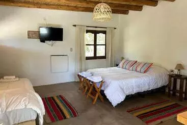 Schronisko El Encuentro Cabaña Con Vistas A Los Cerros Maimará