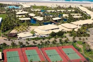 Dom Pedro Laguna Beach Resort & Golf