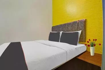 Oyo Hotel Reyansh