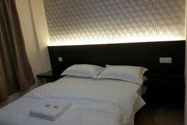 Hotel Pekan Auto City Budget