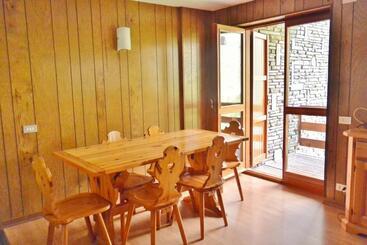 هتل آپارتمان Maison De Vacances Rododendro