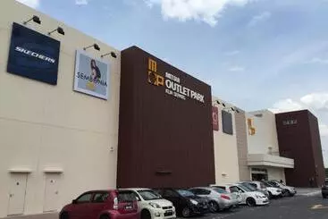 Majatalo Dillenia Nilai Homestay