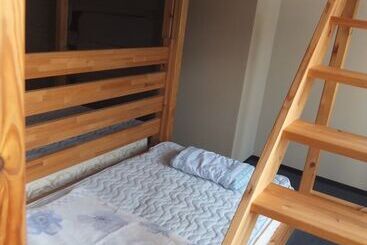 Hidamarinoyu Flop House   Hostel