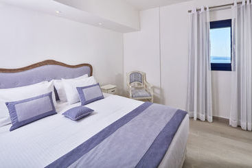 هتل La Maltese Oia Luxury Suites
