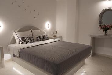 Aparthotel Lotza Studios