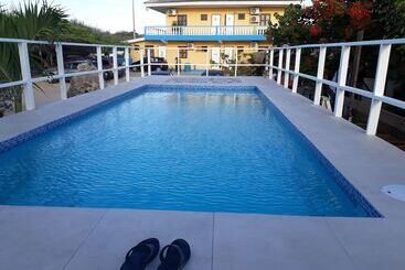 آپارتمانهای توریستها Sea Horizon Apartments