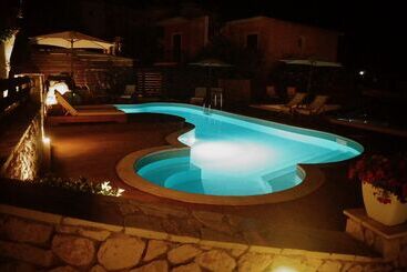 آپارتمان Anita Village