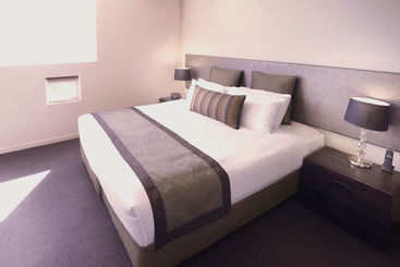 Mullaloo Beach & Apartments