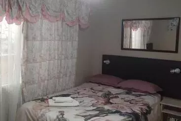 پانسیون Jothams Bed & Breakfast Or Self Catering