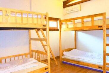 Pensiune The Hanok & Spa