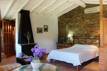 ホテル Finca El Jiniebro